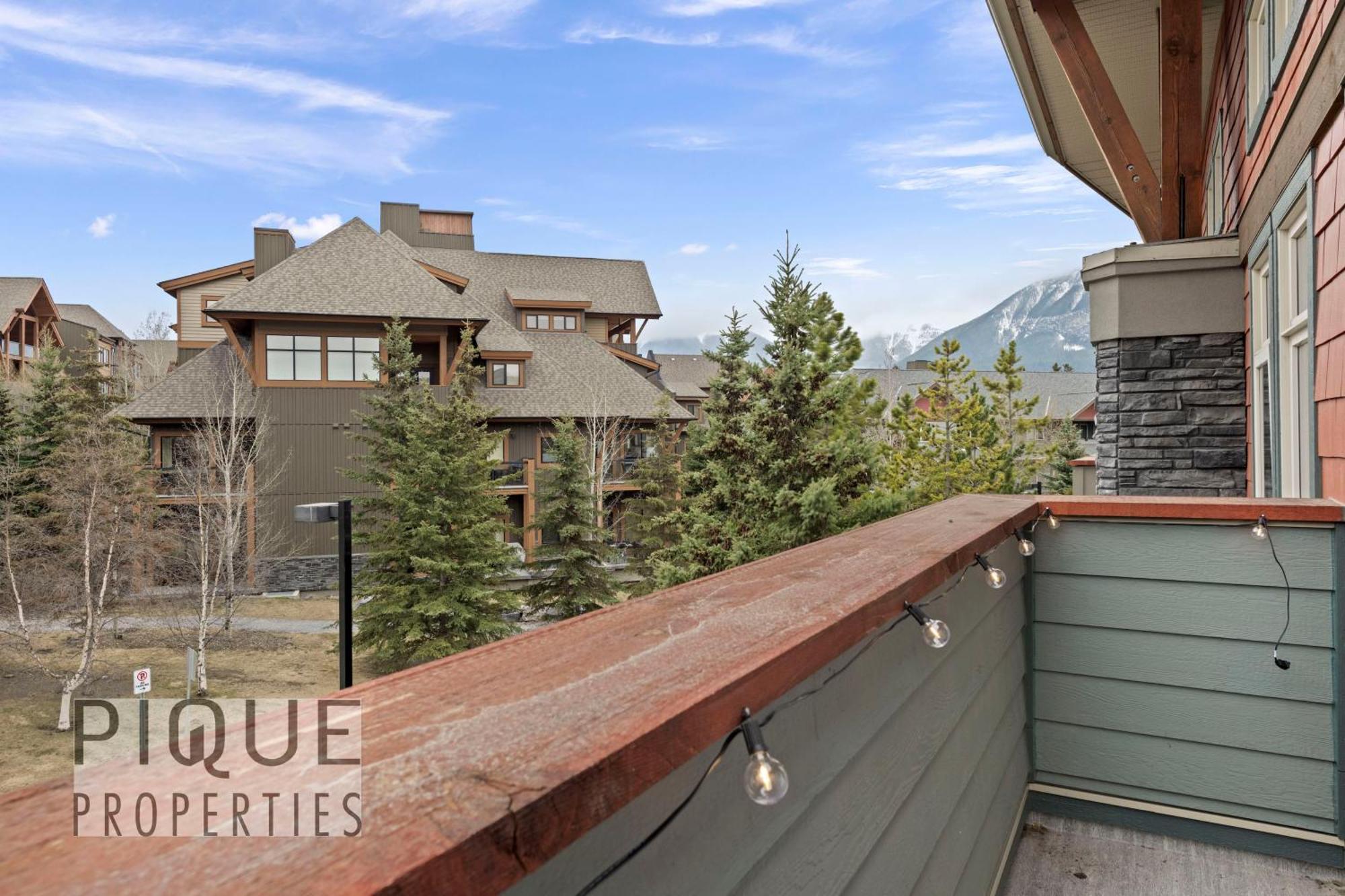 Mountain Loft Retreat, Heated Pool & Hot Tub, Ug Parking, Balcony, Wifi! Διαμέρισμα Κάνμορ Εξωτερικό φωτογραφία
